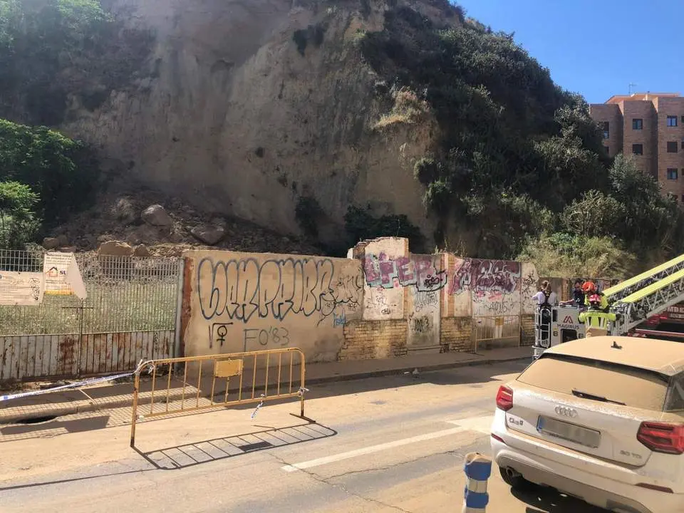 Desprendimiento de tierra en el Cabezo de San Pedro de Huelva. - VGPALACIOS