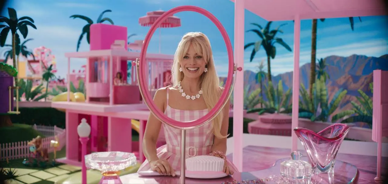 Fotograma de Barbie. - Cinemascope