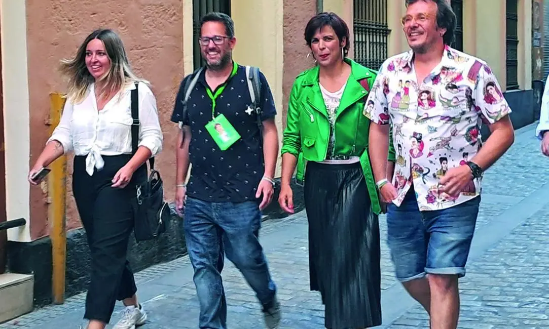 Kichi, con Teresa Rodr&iacute;guez. - VIVA