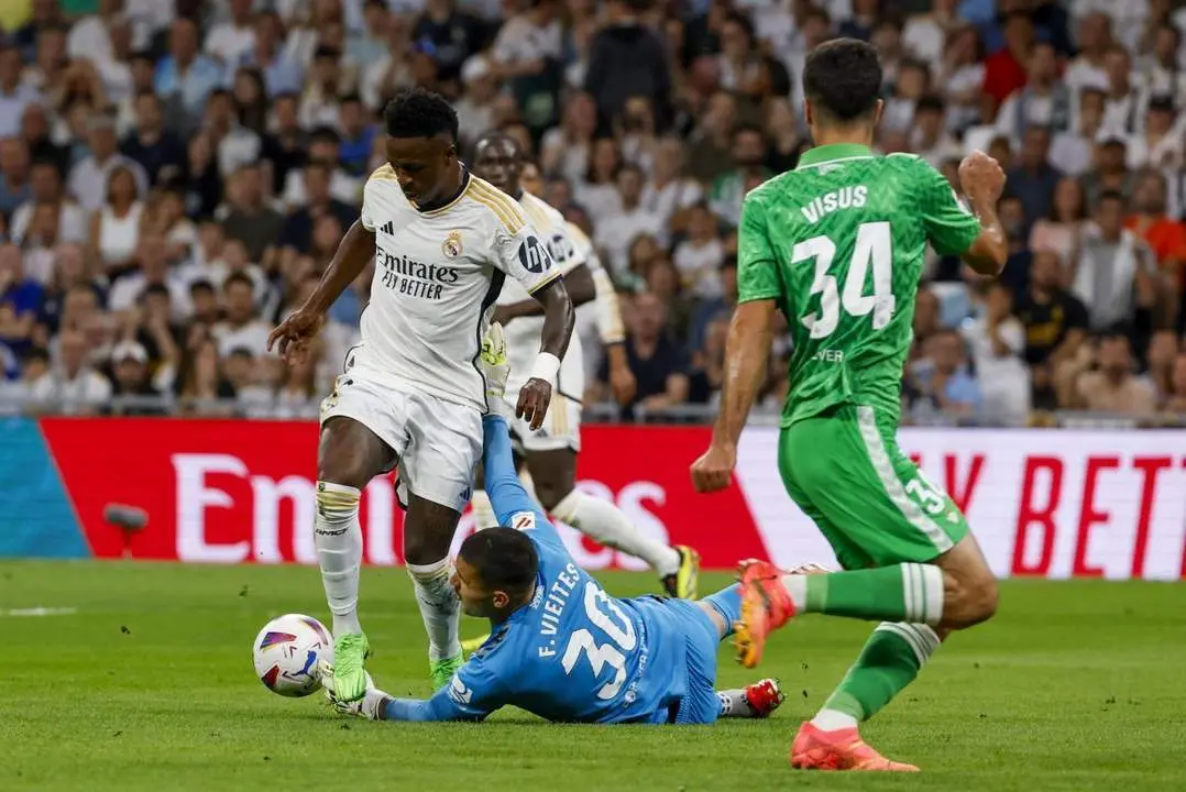 Fran Vieites contra el Real Madrid. - efe