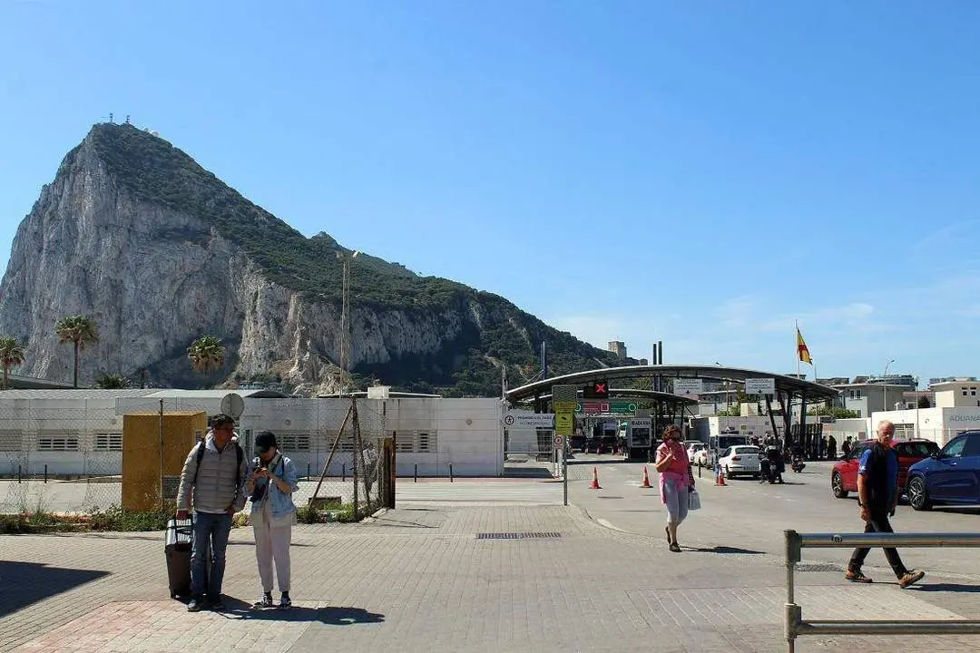 Imagen de archivo de la frontera con Gibraltar. - A. I.