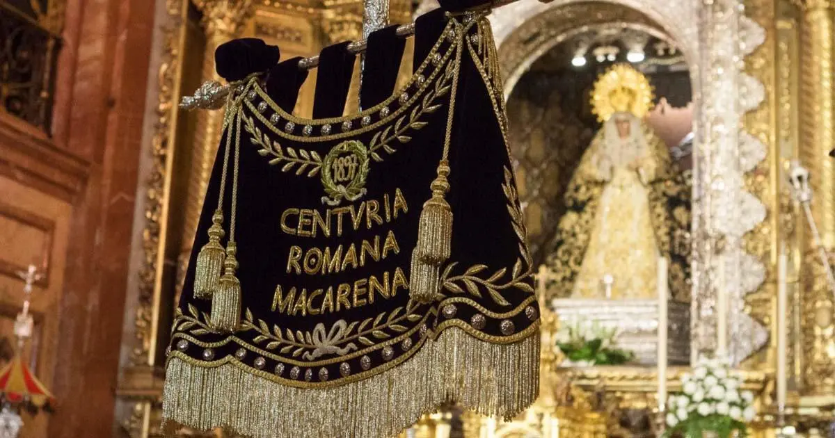 Bander&iacute;n de la Centuria Romana Macarena - BANDA