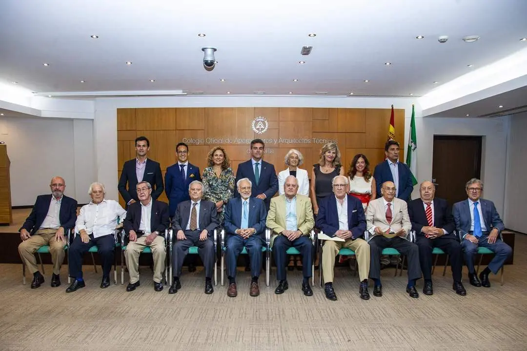 LOS HOMENAJEADOS. - COAAT