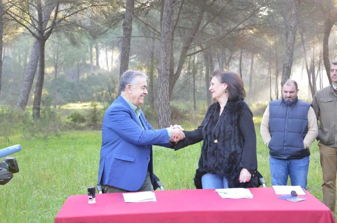 Almonte e Hinojos sellan el acuerdo para el reparto de fondos. - VH