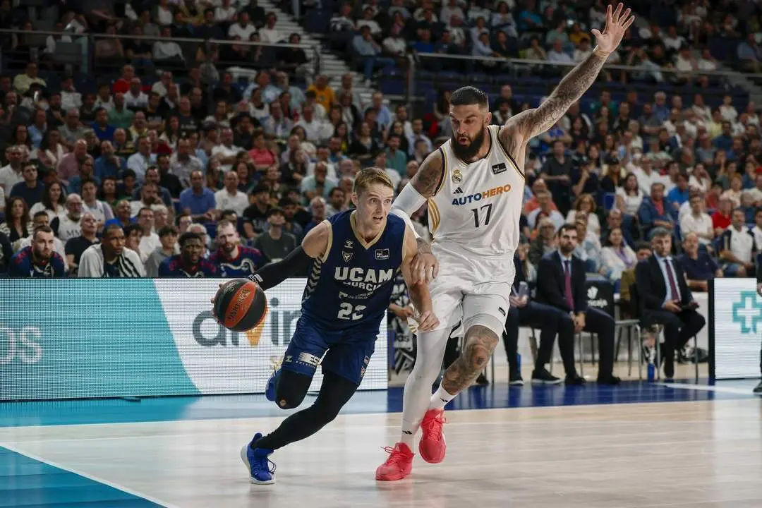El Real Madrid, en la final de la Liga ACB ante el UCAM. - EFE