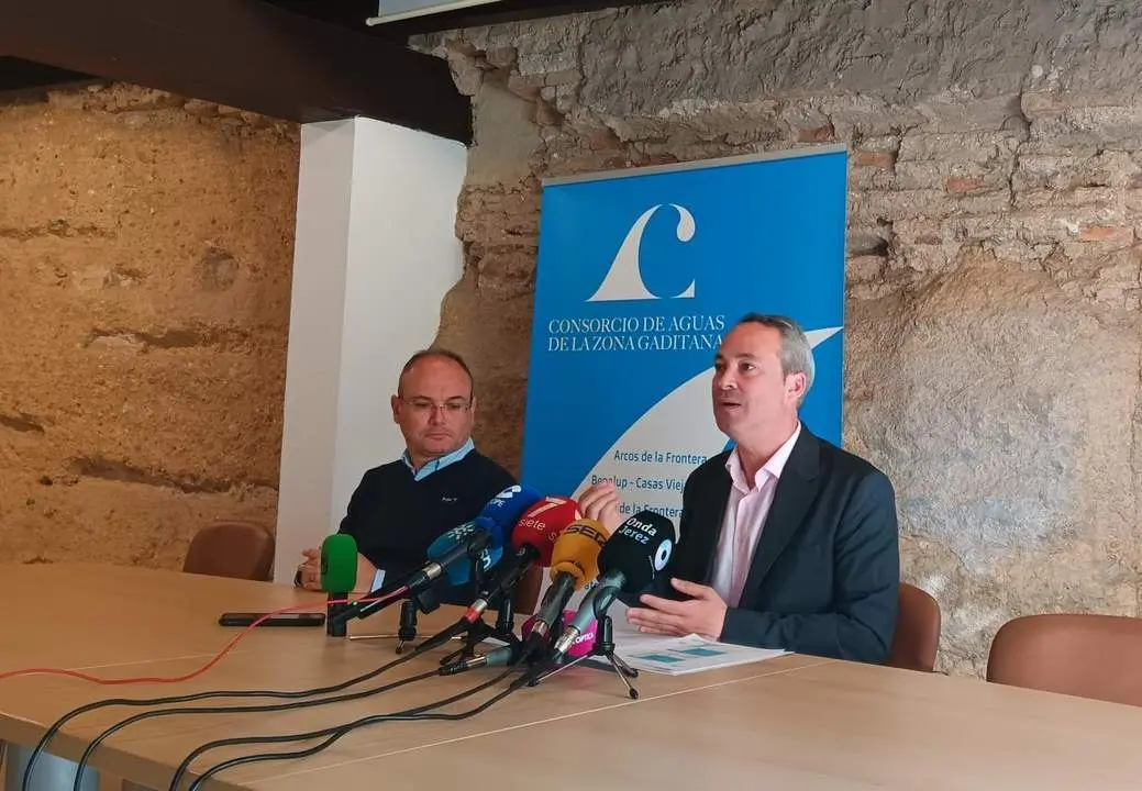 Andr&eacute;s D&iacute;az, presidente del Consorcio, en rueda de prensa.  - F.C.A.