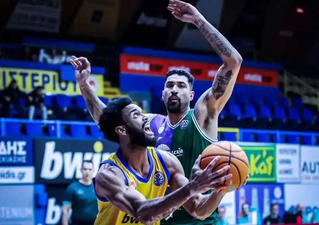 Augusto Lima volvi&oacute; a jugar un partido de baloncesto. - FIBA