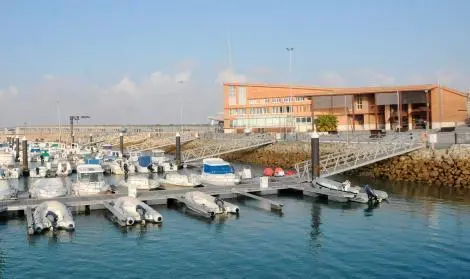 Centro N&aacute;utico Elcano. - VIVA