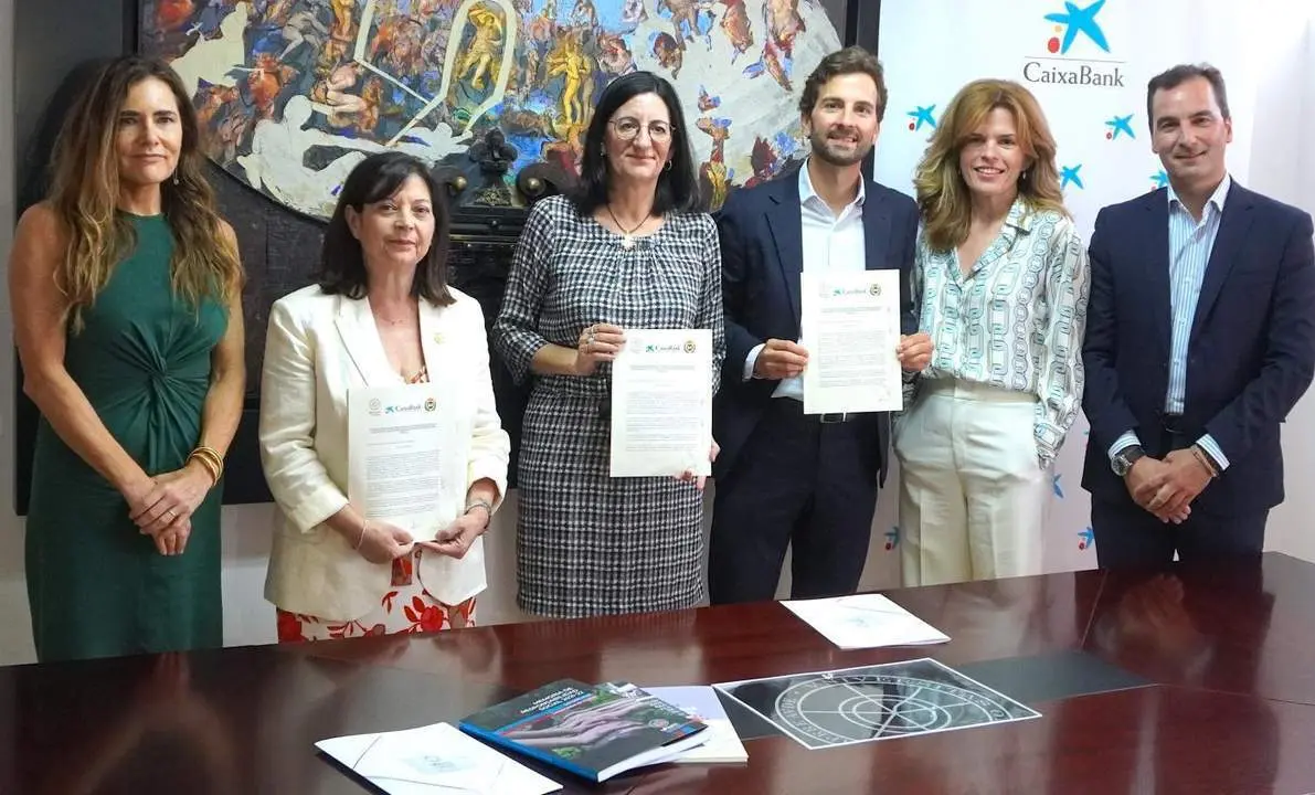 Firma del convenio. - VH
