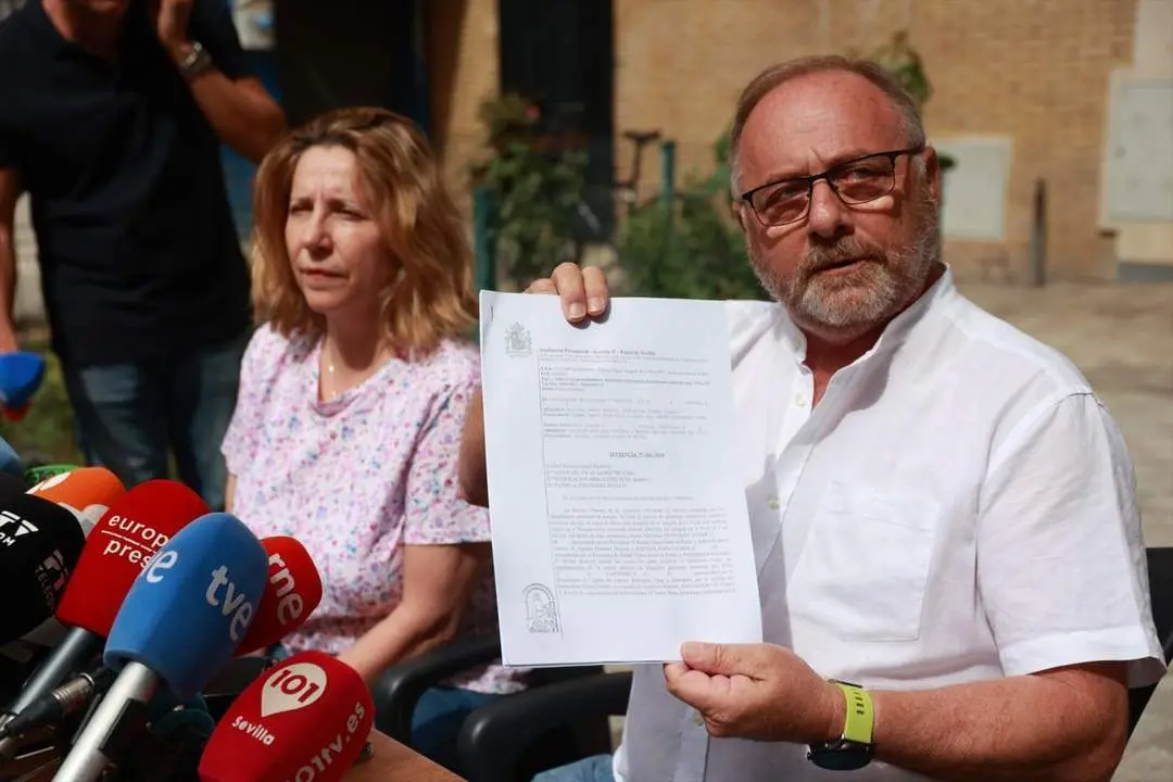 Eva Casanueva y Antonio del Castillo, padres de Marta del Castillo. - EP.