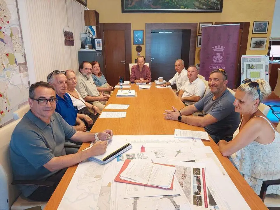Reuni&oacute;n con los vecinos en Alcald&iacute;a - VIVA