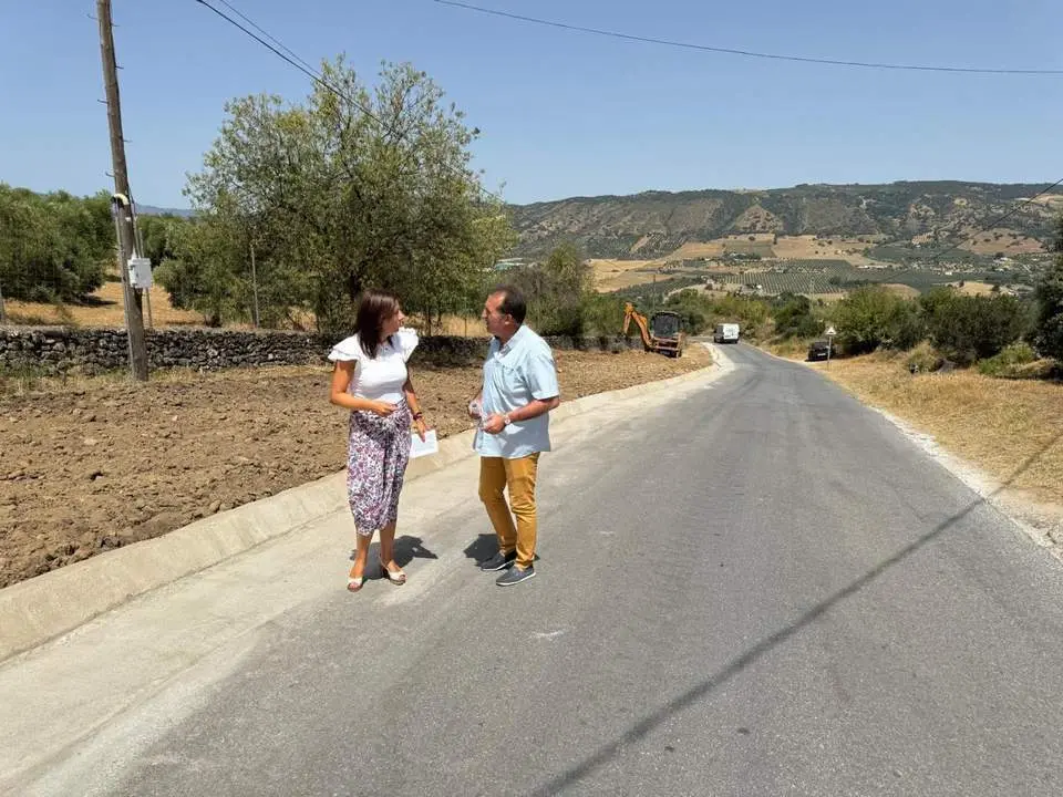 Visita a las obra en los caminos rurales.  - RS