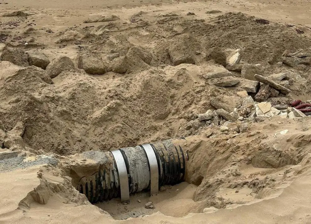 Obra en el colector de la playa Santa Mar&iacute;a del Mar. - VIVA