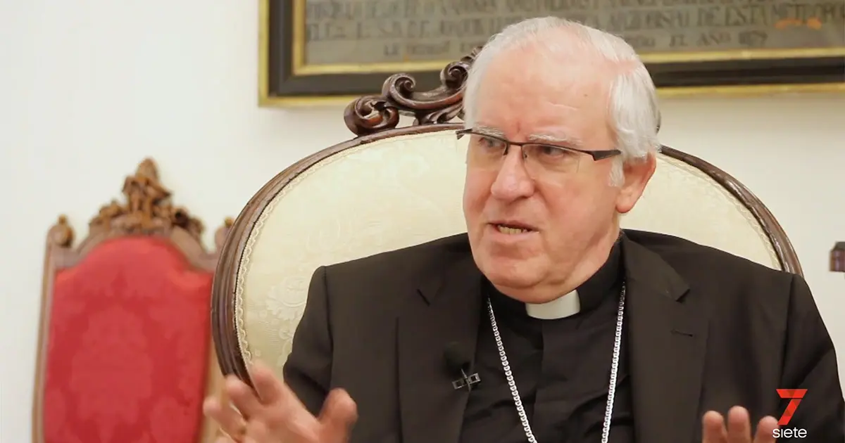 Saiz Meneses: "Si hay un exceso en las extraordinarias, habr&aacute; que cambiar la normativa"