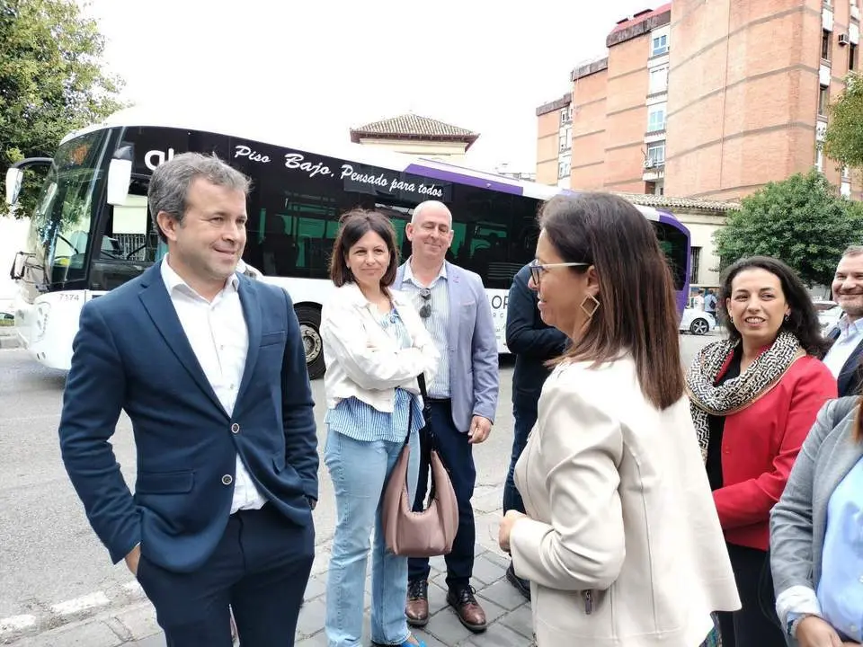 Mill&aacute;n y Colomo tras declarar ante el juez.  - VIVA Ja&eacute;n