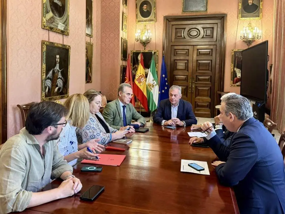 La reuni&oacute;n constitutiva, - ayto