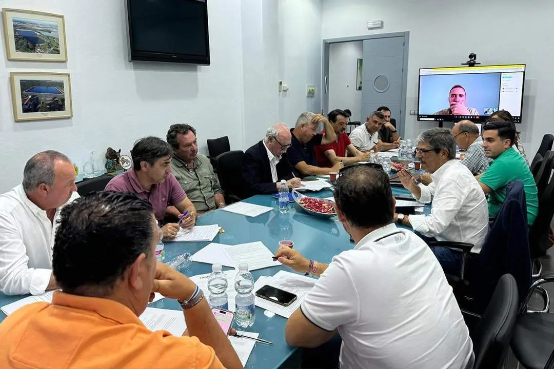 Asamblea de Huelva Riega. - VH