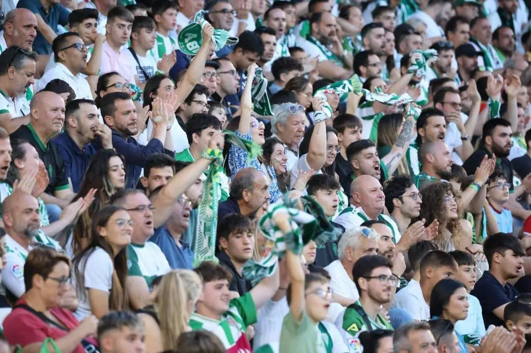 Aficionados del C&oacute;rdoba. - @CordobaCF_ofi / X