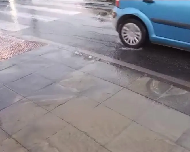 La incidencia afect&oacute; a parte de la avenida.  - Viva