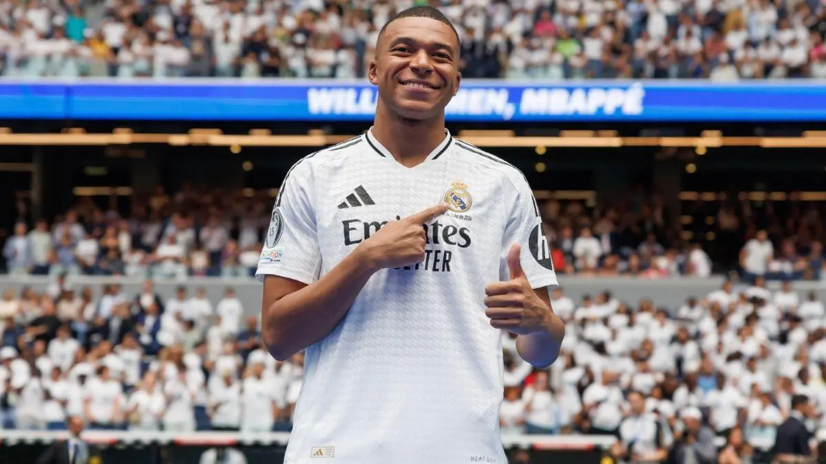 Mbapp&eacute; abri&oacute; el mercado con su fichaje por el Real Madrid. - Real Madrid
