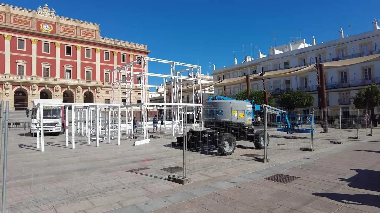El pabell&oacute;n La Sal empieza a cobrar vida en la Plaza del Rey del San Fernando