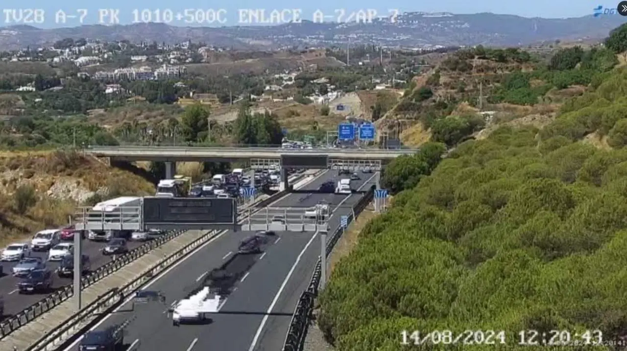 Retenciones por un accidente en la A-7 (archivo). - Tr&aacute;fico