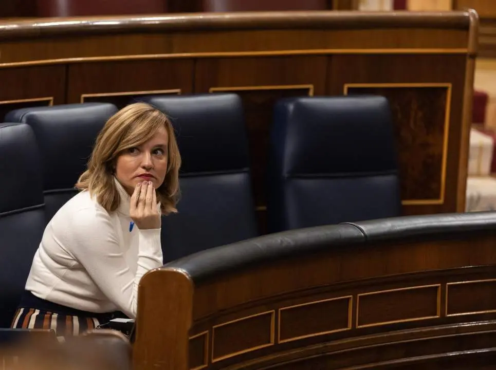 La ministra de Educaci&oacute;n y portavoz de la direcci&oacute;n del PSOE, Pilar Alegr&iacute;a. - EP