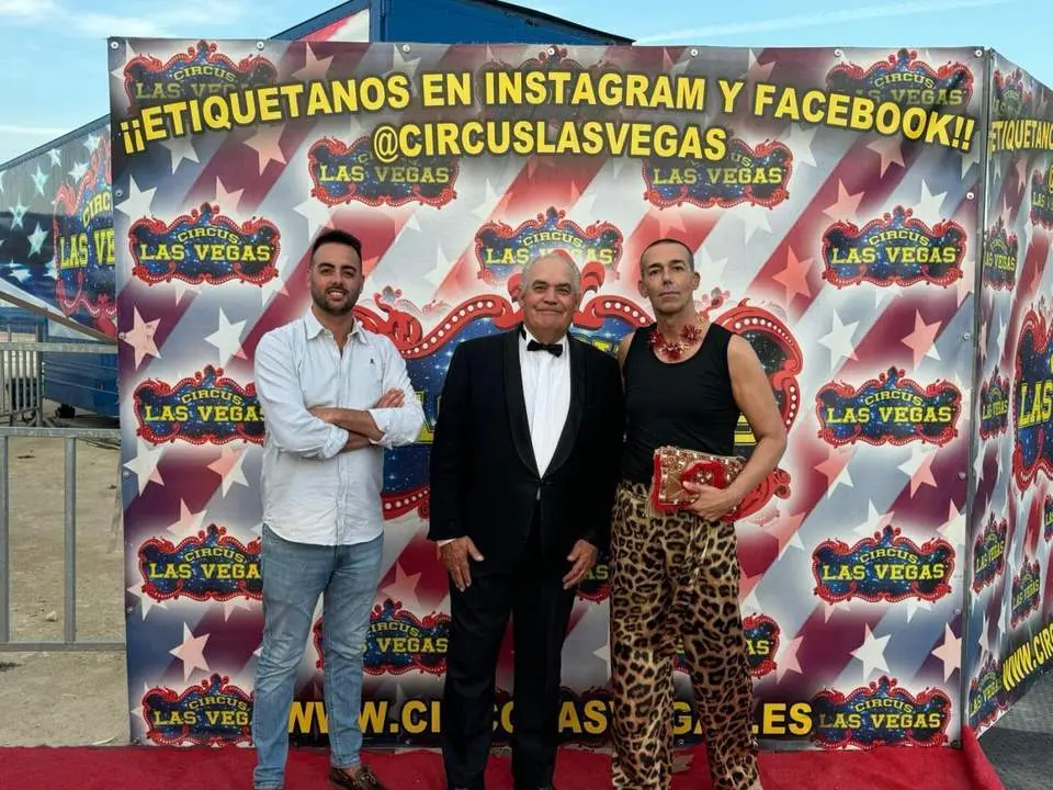CALLEJA Y GARAY EN CIRCO LAS VEGAS. - viva