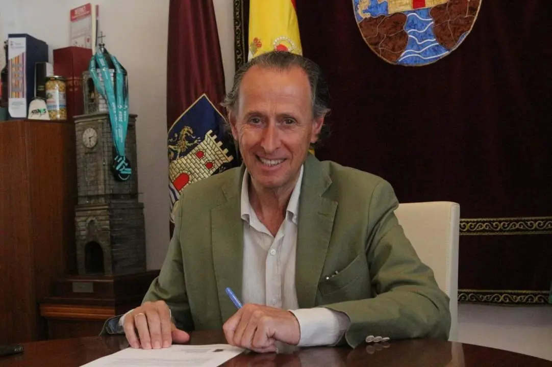 Jos&eacute; Mar&iacute;a Rom&aacute;n ha anunciado esta licitaci&oacute;n - VIVA