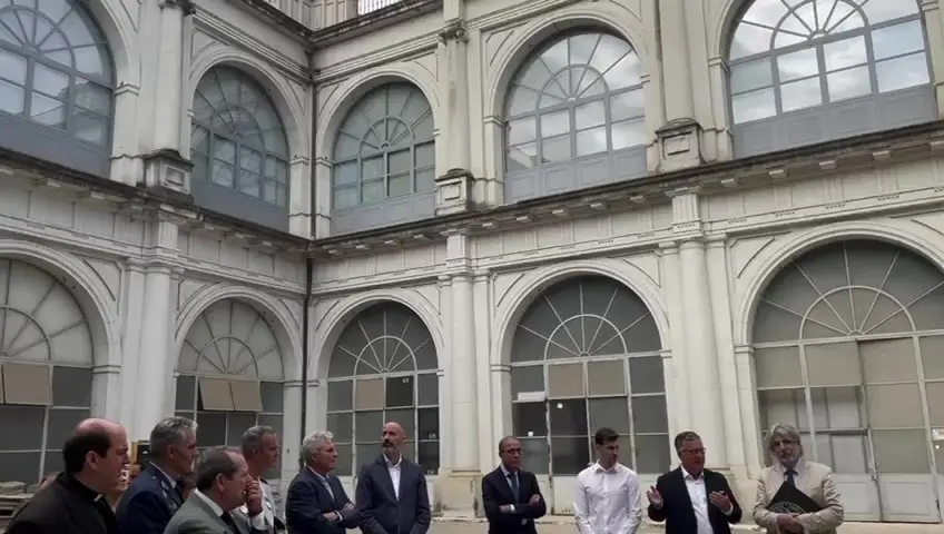 El Rectorado est&aacute; en obra, con la perspectiva de la futura sala Cero del Museo de la US