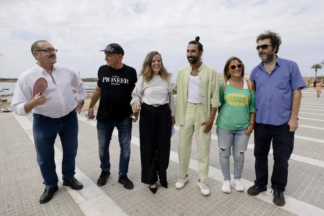 Maite Gonz&aacute;lez, con La Fura dels Baus. - VIVA