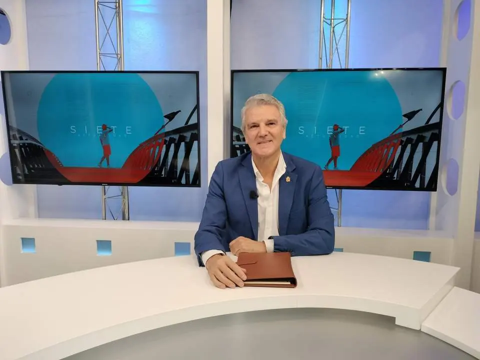 Manuel Ure&ntilde;a en el plat&oacute; de 7TV Ja&eacute;n.  - VIVA Ja&eacute;n