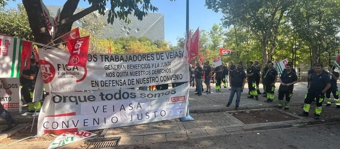 Trabajadores de Veiasa en una concentraci&oacute;n. - EP