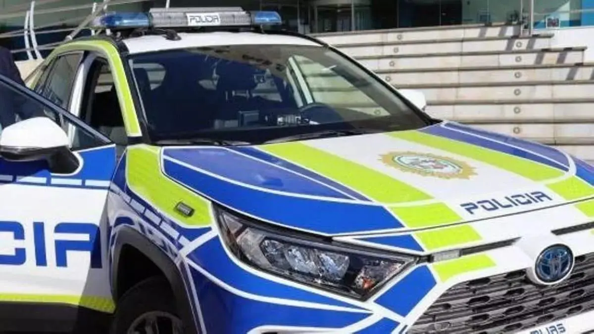 Patrulla policial. - Polic&iacute;a Local Mijas