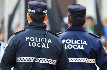 Imagen de la Polic&iacute;a Local - VIVA