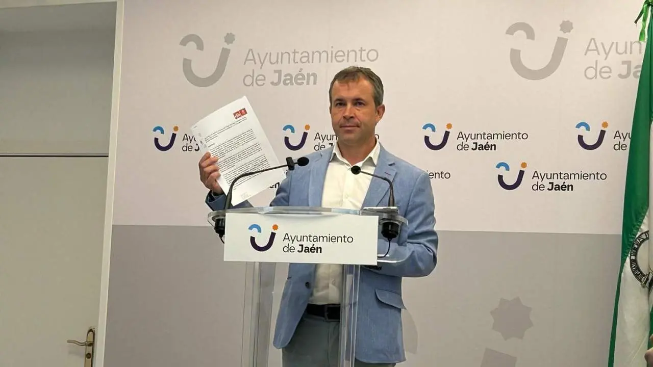 Mill&aacute;n en rueda de prensa.  - VIVA Ja&eacute;n