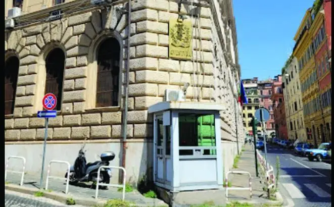 Polizia di Stato en Roma. - Google