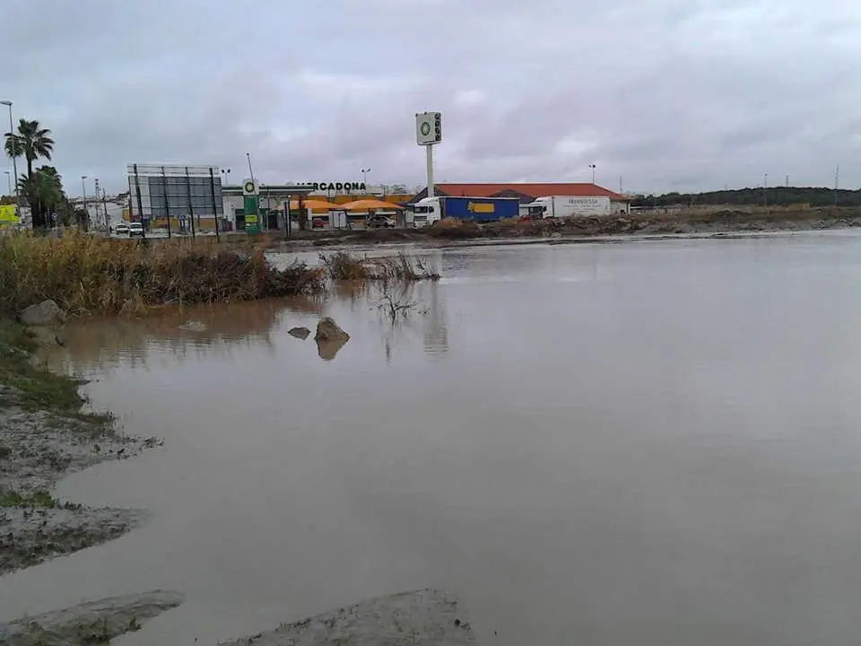 Inundaciones del arroyo Saladillo en Arahal. - Ecologistas