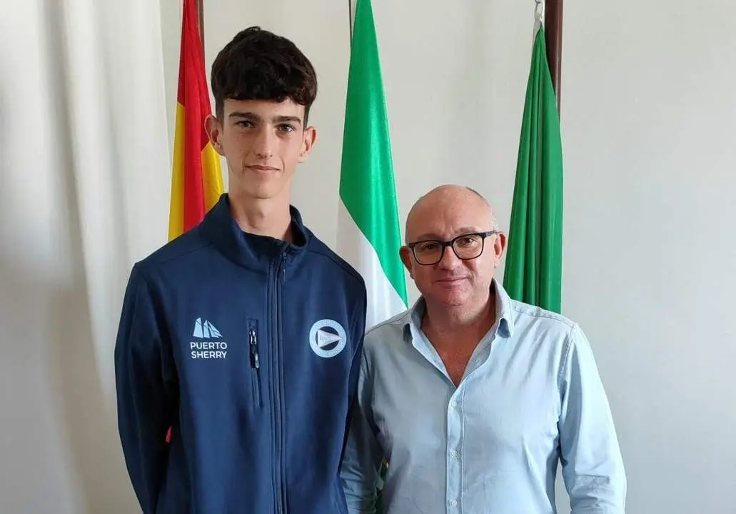 GONZ&Aacute;LEZ NIETO CON SERGIO L&Oacute;PEZ. - VIVA