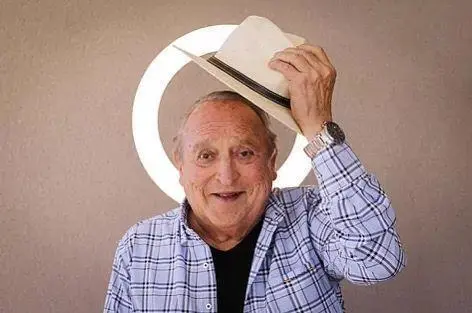 Fernando Esteso. - VB