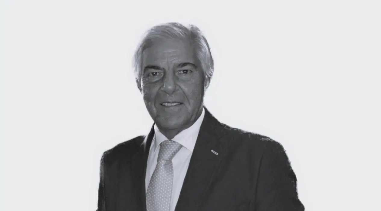 IGNACIO COL&Oacute;N. - VIVA