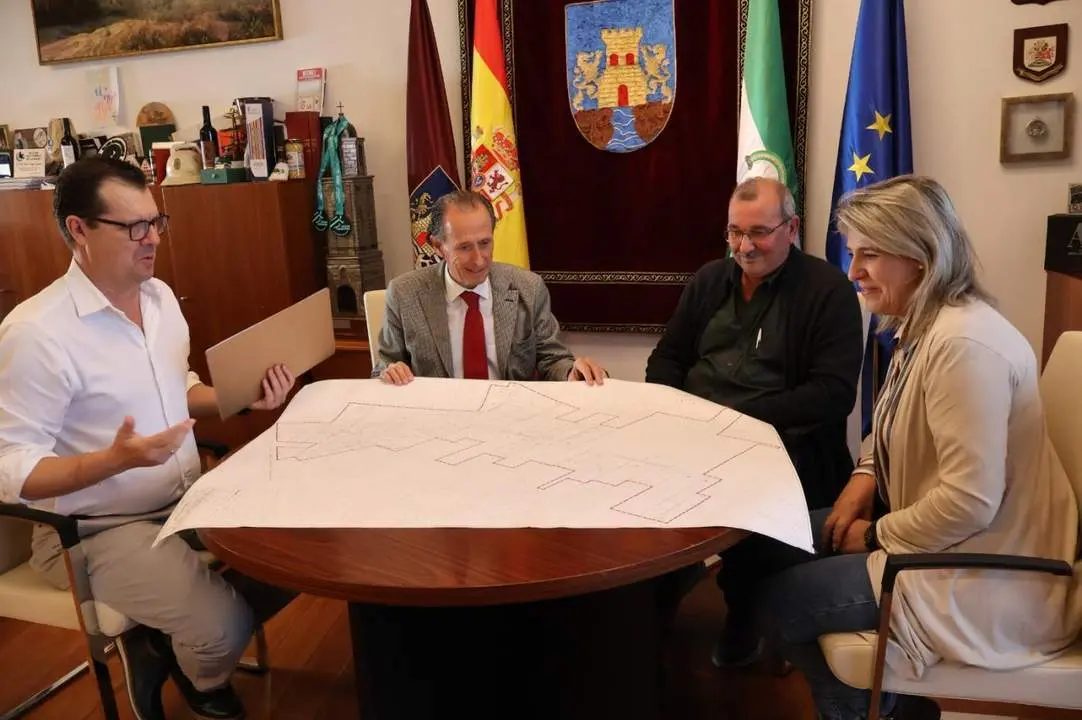 Reuni&oacute;n celebrada en Alcald&iacute;a - VIVA