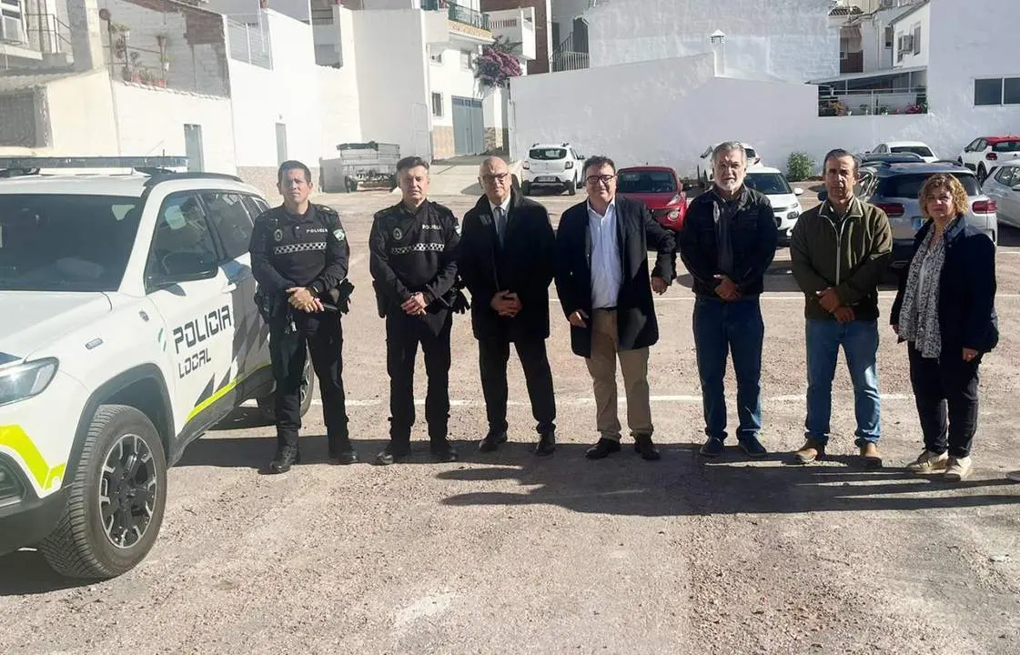 Visita del subdelegado del Gobierno a Castillo.  - 