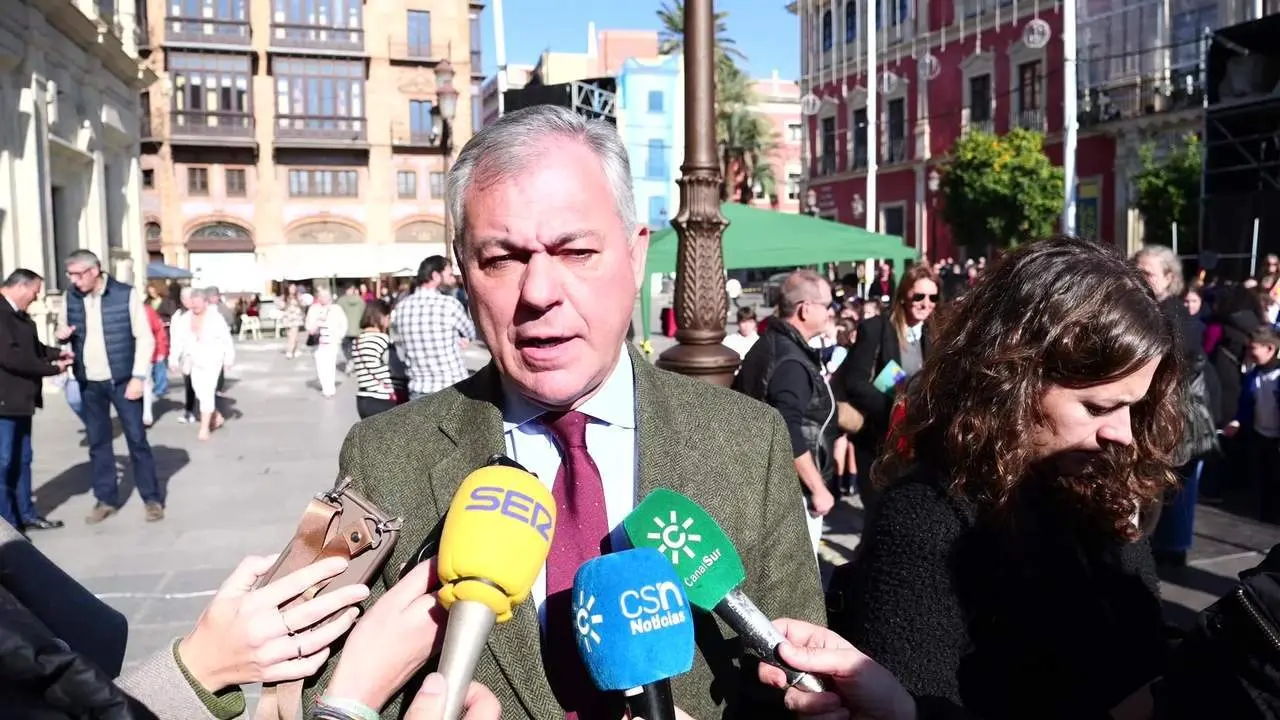 Jos&eacute; Luis Sanz pide "perd&oacute;n a los hosteleros" y "un poco de generosidad" para el d&iacute;a 8