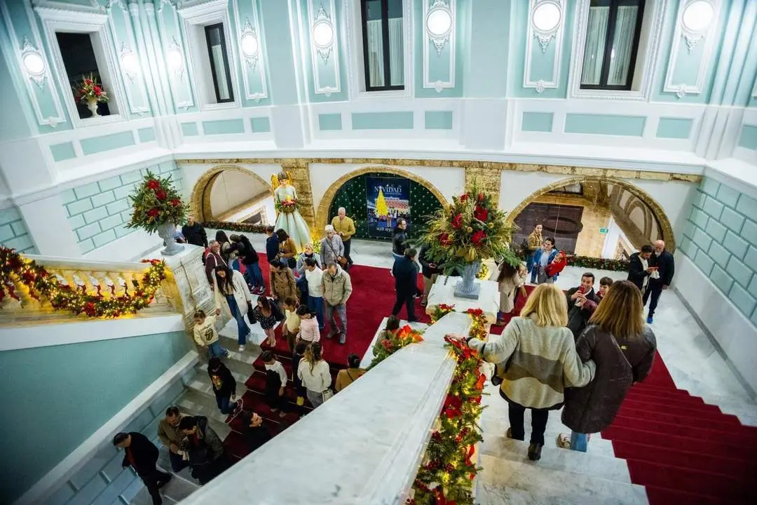 La decoraci&oacute;n de la Casa Consistorial, uno de los grandes atractivos.  - Ayuntamiento 