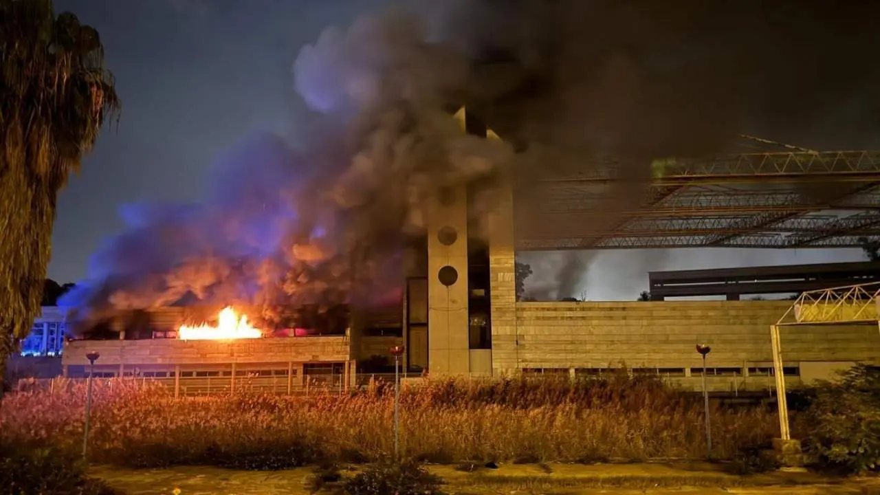 El incendio del auditorio. - LegadoExpo