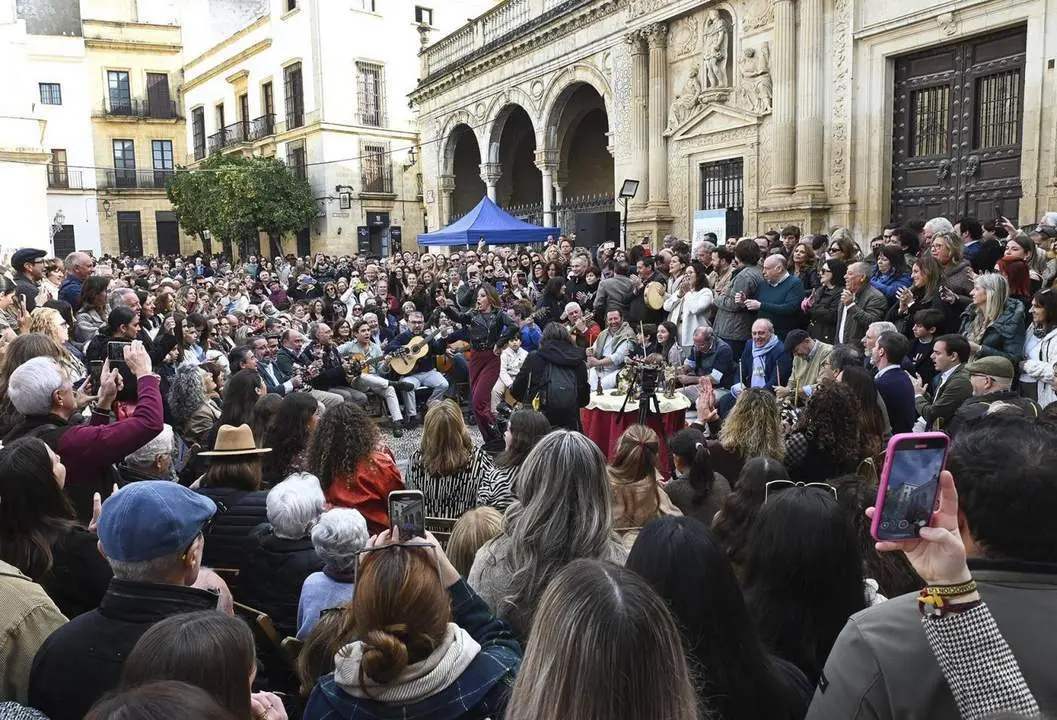 Una de las Zambombas celebradas el a&ntilde;o pasado en la Asunci&oacute;n. | jerez.es