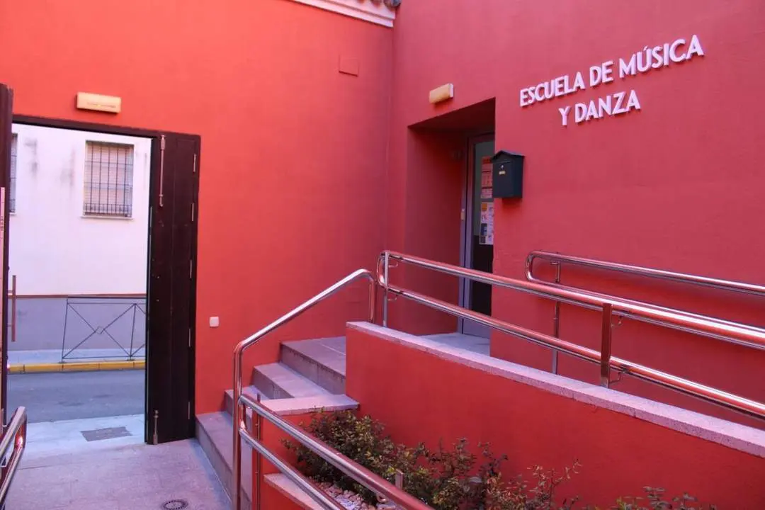 ESCUELA DANZA Y MUSICA DE GINES. - AYTO GINES