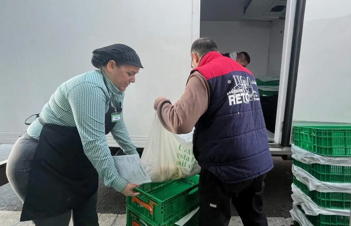 Donaciones. - M.D.