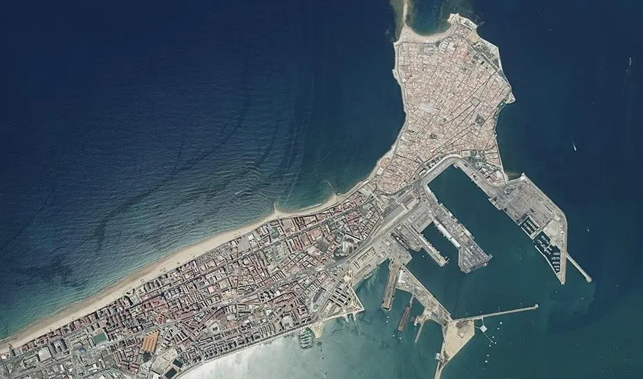 Vista a&eacute;rea de C&aacute;diz. - JUNTA